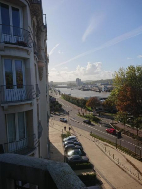 Le Portus